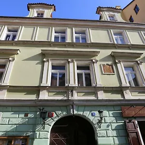 Otel King George, Prag